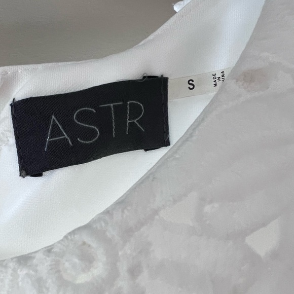 White ASTR Dress - Picture 4 of 4